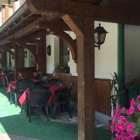 Dolomiti Di Brenta House 2 Villa Madonna Eksteriør bilde