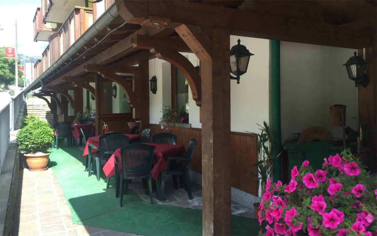 Dolomiti Di Brenta House 2 Villa Madonna Eksteriør bilde